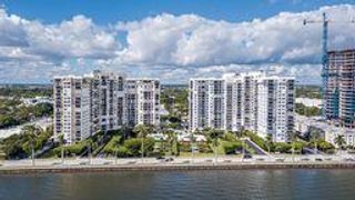 1801 S Flagler Drive 707, West Palm Beach, FL 33401