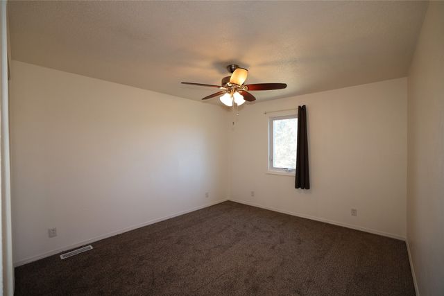 325 N Locust Street, Madrid, IA 50156