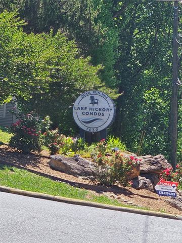 1050 21st Avenue NW 64, Hickory, NC 28601