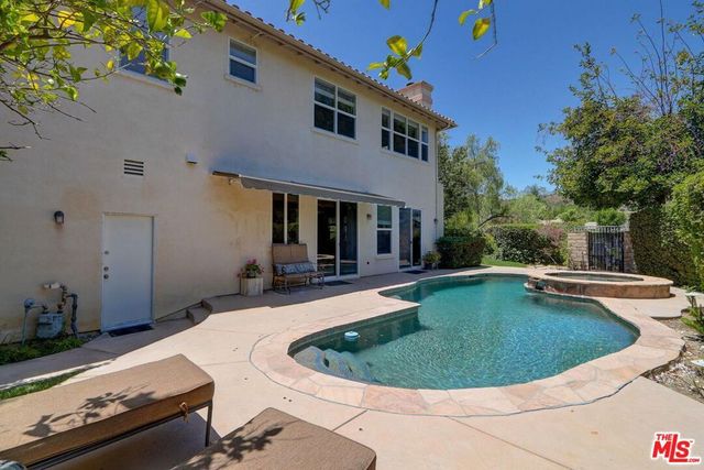 23863 Erin Place, West Hills, CA 91304