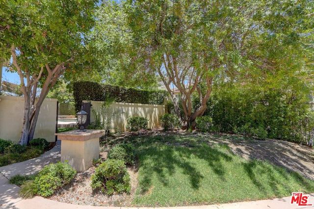 23863 Erin Place, West Hills, CA 91304