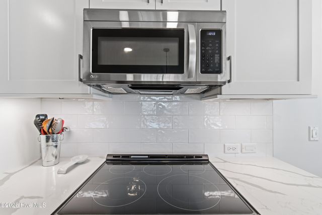 3350 Club Villas Drive 1105, Southport, NC 28461