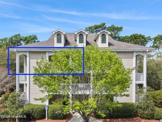 3350 Club Villas Drive 1105, Southport, NC 28461