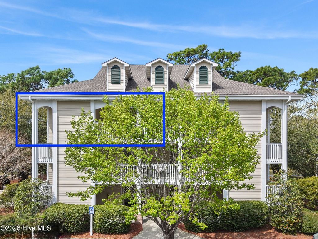 3350 Club Villas Drive 1105, Southport, NC 28461