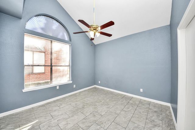 14550 Fonmeadow Drive 803, Houston, TX 77035