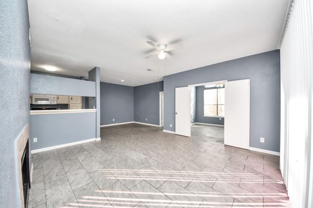 14550 Fonmeadow Drive 803, Houston, TX 77035