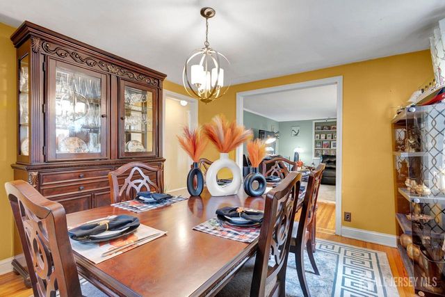 3 State Street, Carteret, NJ 07008