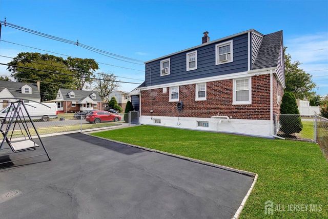 3 State Street, Carteret, NJ 07008