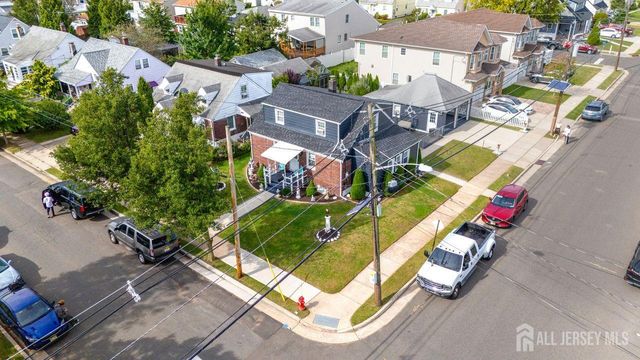 3 State Street, Carteret, NJ 07008