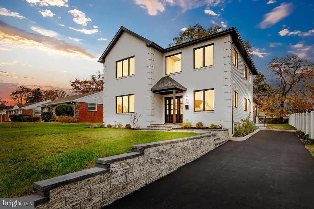 717 STELWOOD RD, Philadelphia, PA 19115