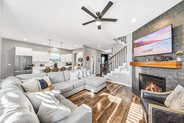 12999 Pennington Road, Fishers, IN 46037