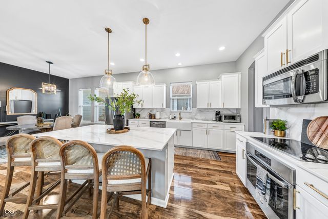 12999 Pennington Road, Fishers, IN 46037