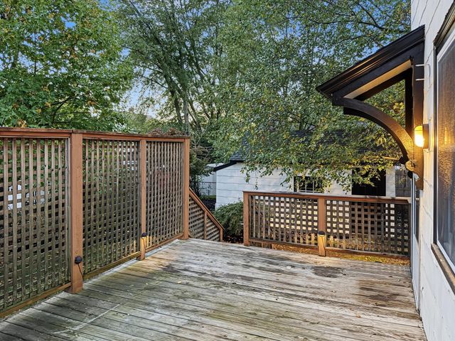 230 Orchard St, Watertown, MA 02472
