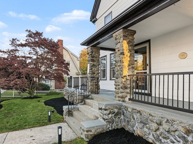 230 Orchard St, Watertown, MA 02472