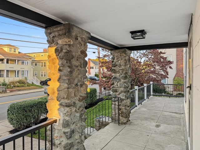 230 Orchard St, Watertown, MA 02472