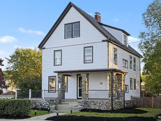 230 Orchard St, Watertown, MA 02472