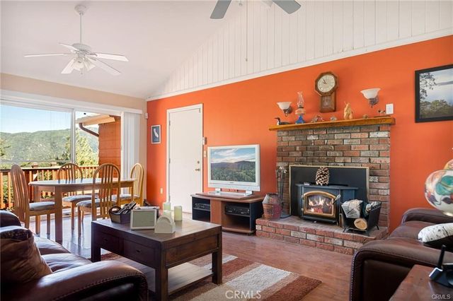 30400 Live Oak, Running Springs, CA 92382