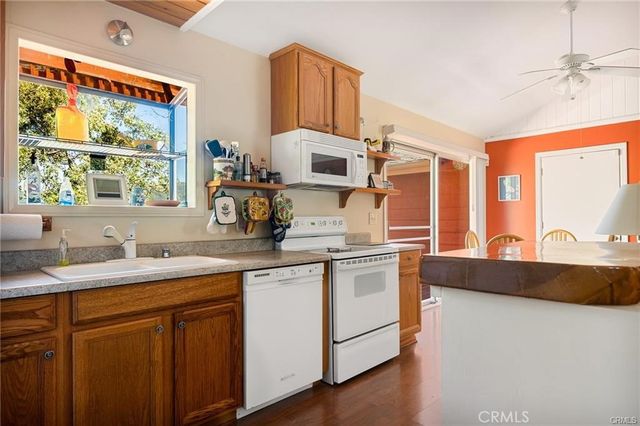 30400 Live Oak, Running Springs, CA 92382