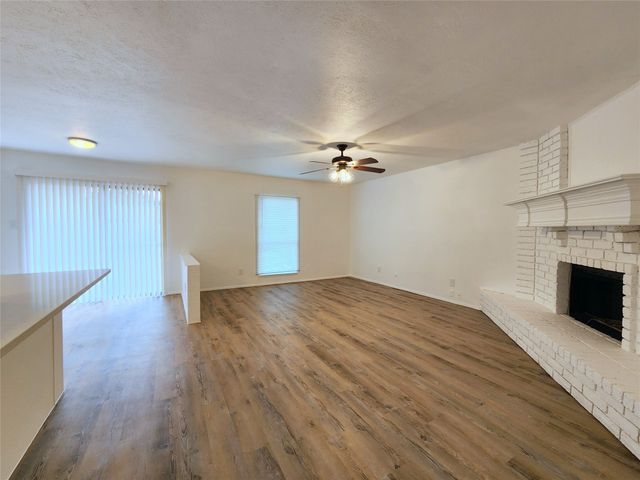 5541 Ragan Drive, The Colony, TX 75056