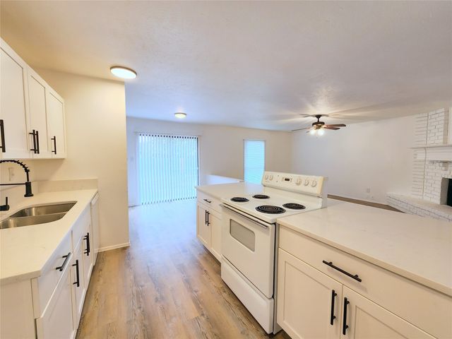 5541 Ragan Drive, The Colony, TX 75056