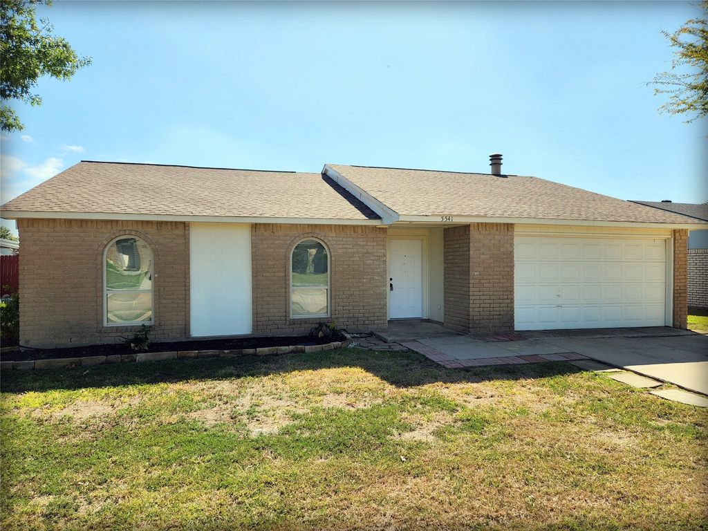 5541 Ragan Drive, The Colony, TX 75056