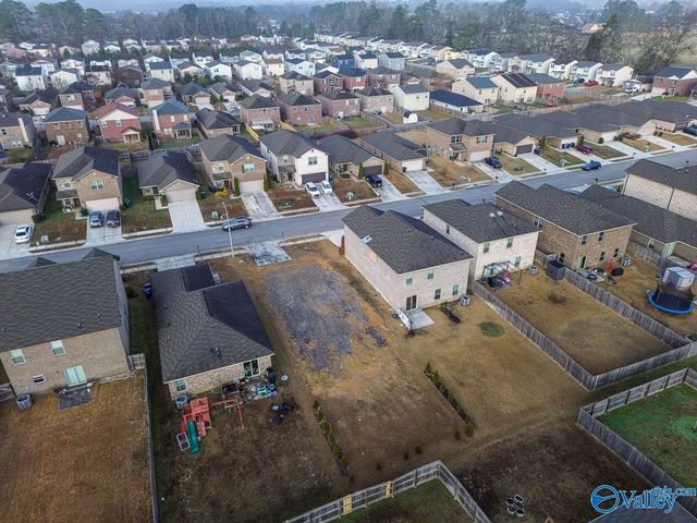 121 Winstead Circle, Owens Cross Roads, AL 35763