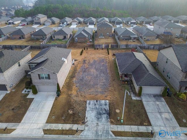 121 Winstead Circle, Owens Cross Roads, AL 35763