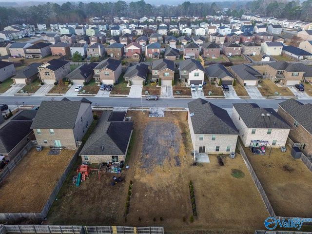 121 Winstead Circle, Owens Cross Roads, AL 35763