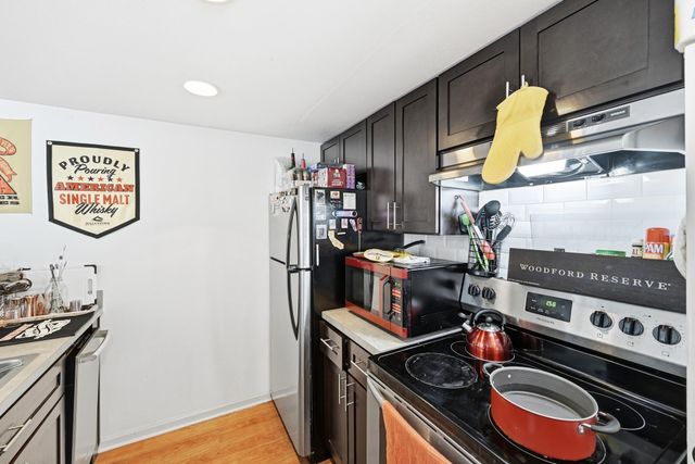 1904 Valley Hill CIR, Austin, TX 78741