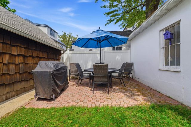 93 WEST 38TH ST, Bayonne, NJ 07002