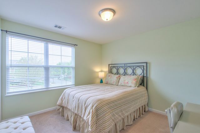 1303 Riverbrook Dr, Hermitage, TN 37076