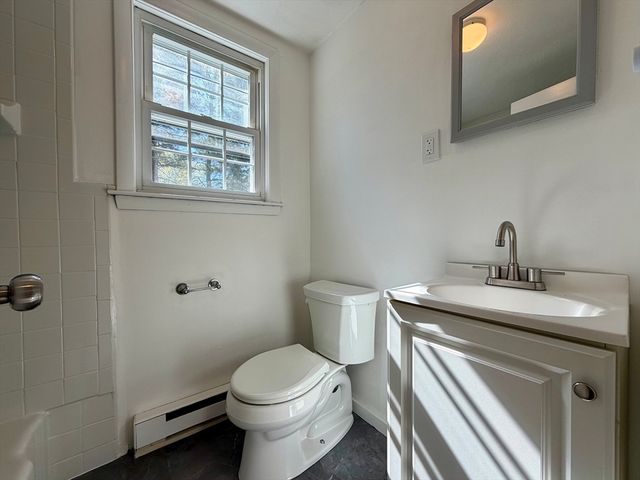 15 Park Avenue 1, Foxboro, MA 02035