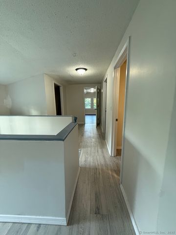 19 Crouch Street, Groton, CT 06340