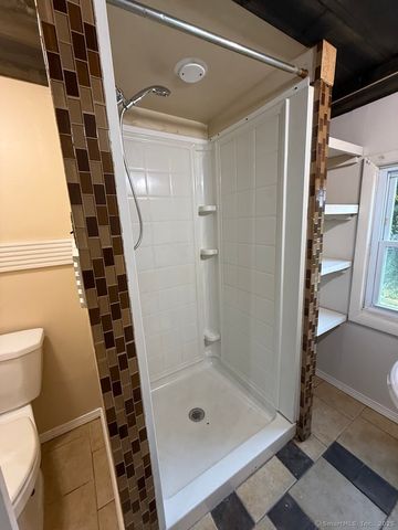 19 Crouch Street, Groton, CT 06340