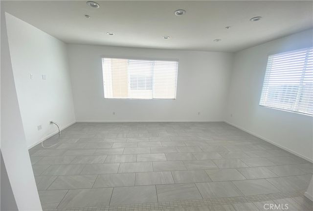 13024 Union, Hawthorne, CA 90250