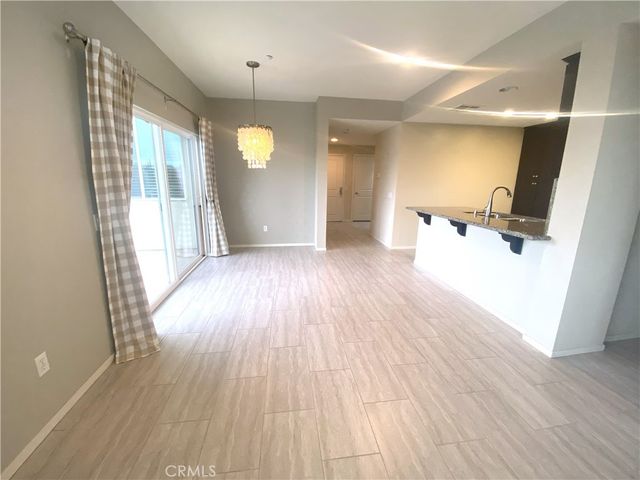13024 Union, Hawthorne, CA 90250