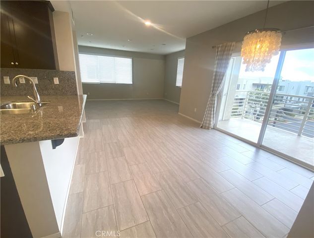13024 Union, Hawthorne, CA 90250