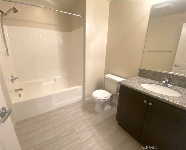 13024 Union, Hawthorne, CA 90250