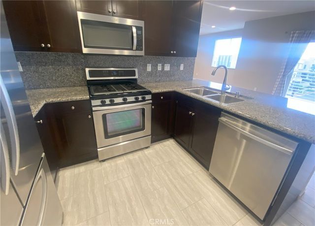 13024 Union, Hawthorne, CA 90250