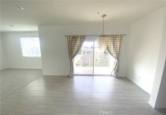 13024 Union, Hawthorne, CA 90250