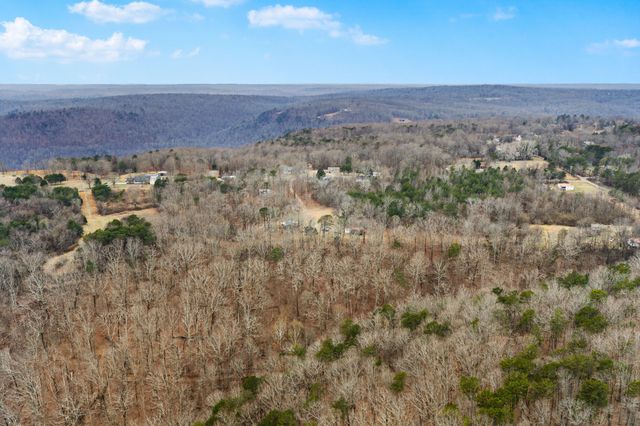 1475 Patton School Road, South Pittsburg, TN 37380