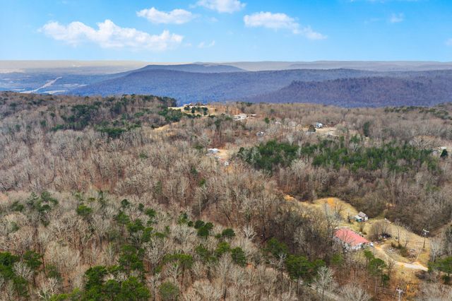 1475 Patton School Road, South Pittsburg, TN 37380