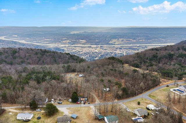 1475 Patton School Road, South Pittsburg, TN 37380