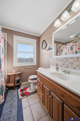 1010 B Street, Palmyra, NE 68418