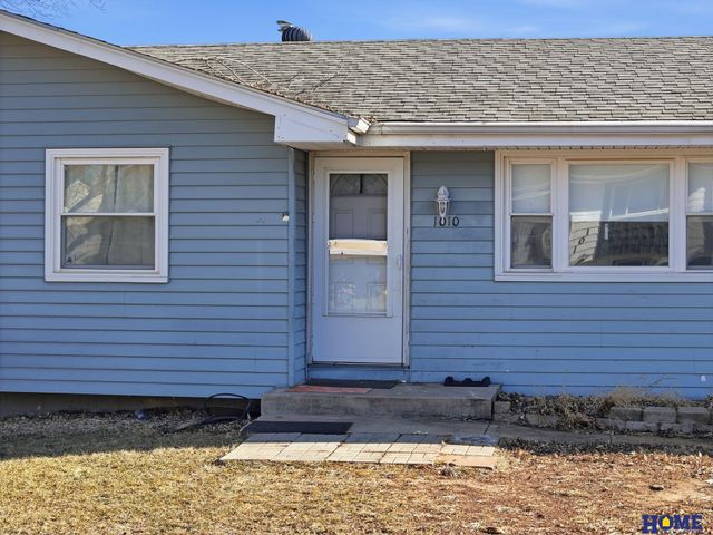 1010 B Street, Palmyra, NE 68418