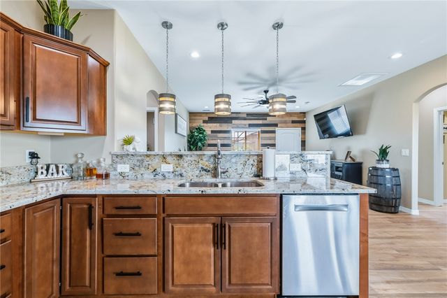 1947 E Winter Haven Drive, Mohave Valley, AZ 86440