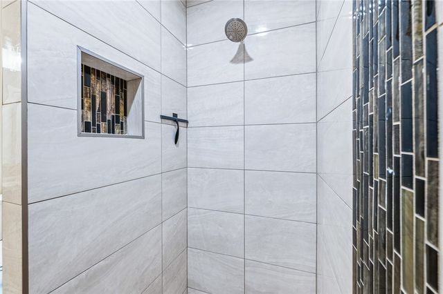 1947 E Winter Haven Drive, Mohave Valley, AZ 86440