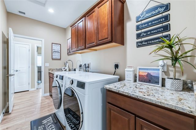 1947 E Winter Haven Drive, Mohave Valley, AZ 86440