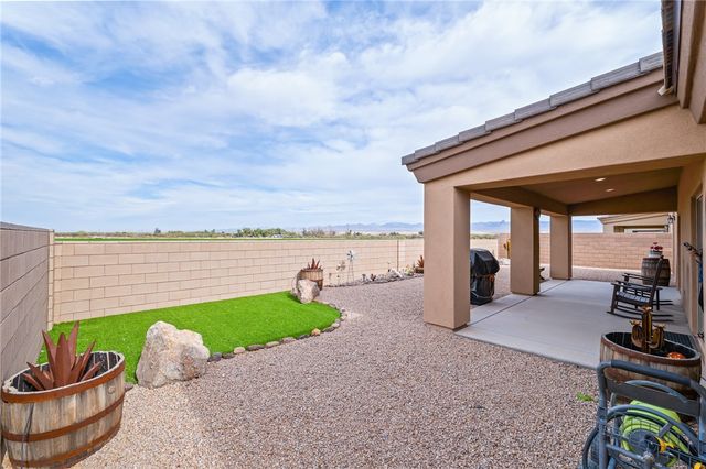 1947 E Winter Haven Drive, Mohave Valley, AZ 86440