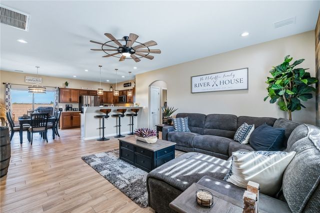 1947 E Winter Haven Drive, Mohave Valley, AZ 86440